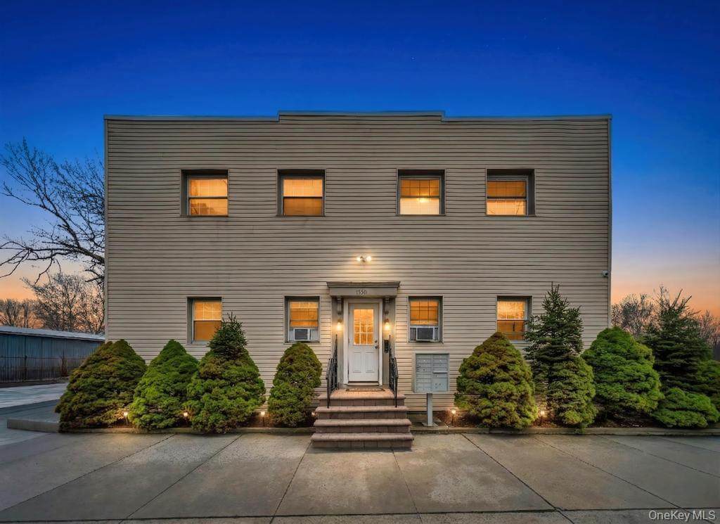 1550 Montauk Highway - Photo 1