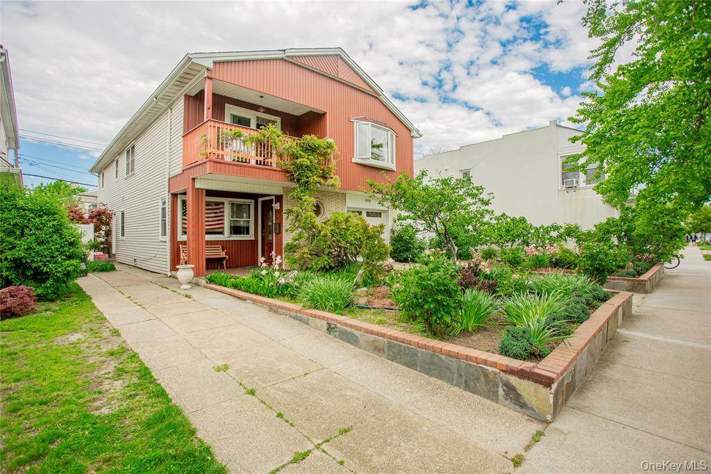 429 Park Avenue - Photo 1