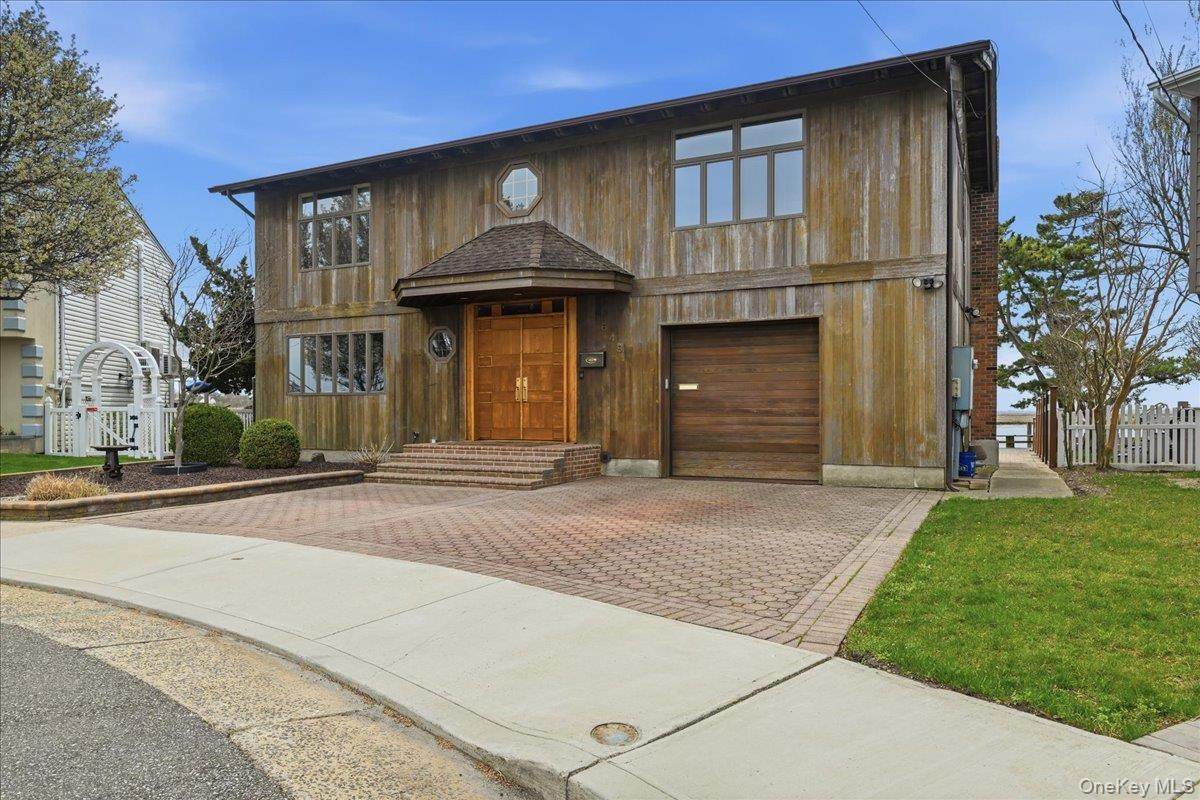 648 Nassau Avenue - Photo 1