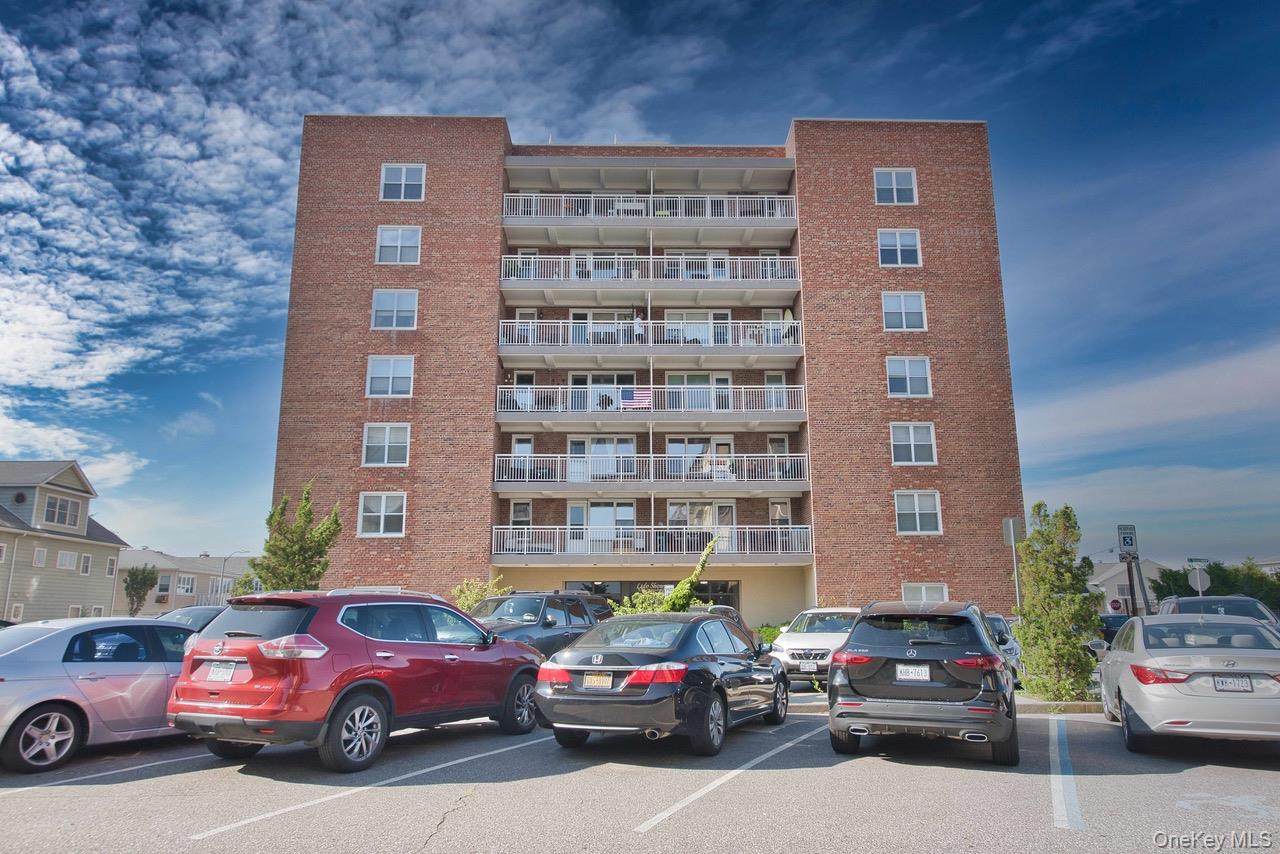 855 Broadway - Photo 1