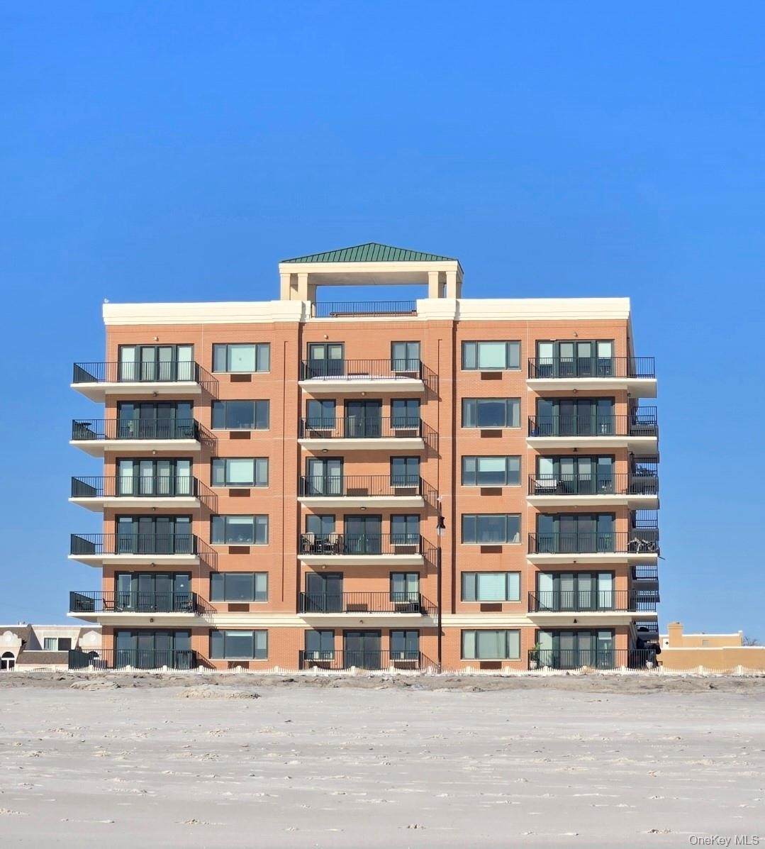260 Broadway - Photo 1