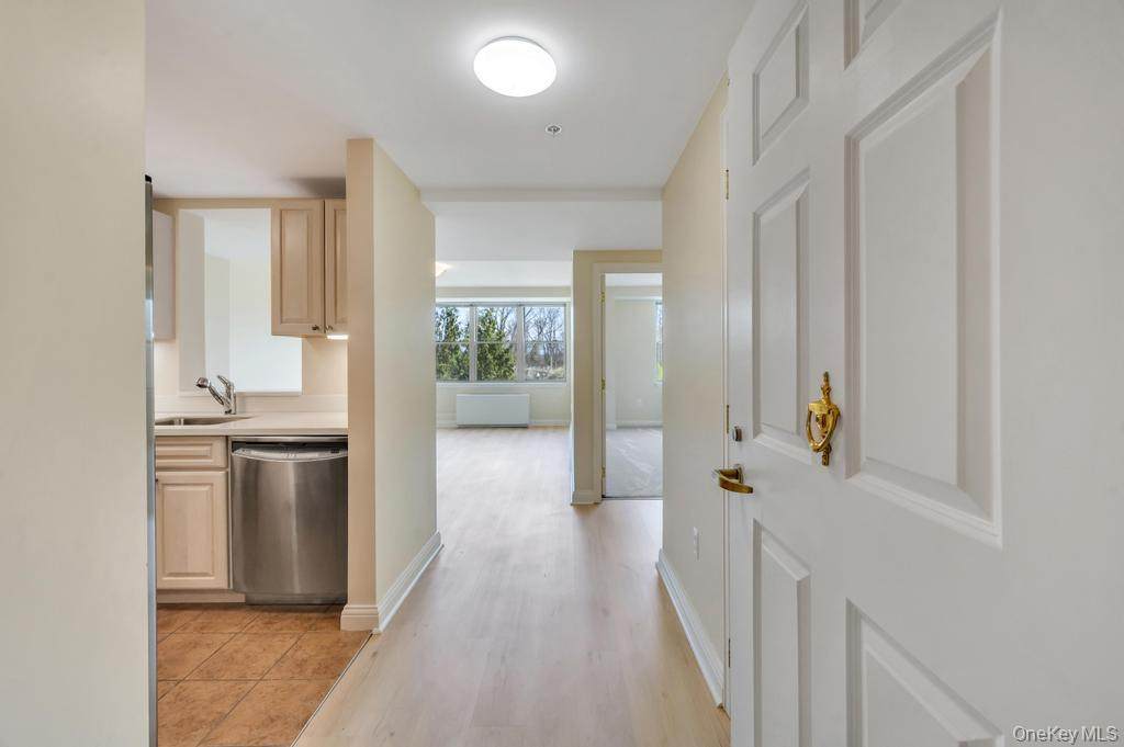 300 Overlook - Photo 1