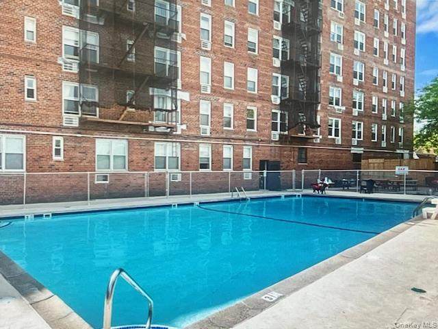 4601 39th Avenue - Photo 1