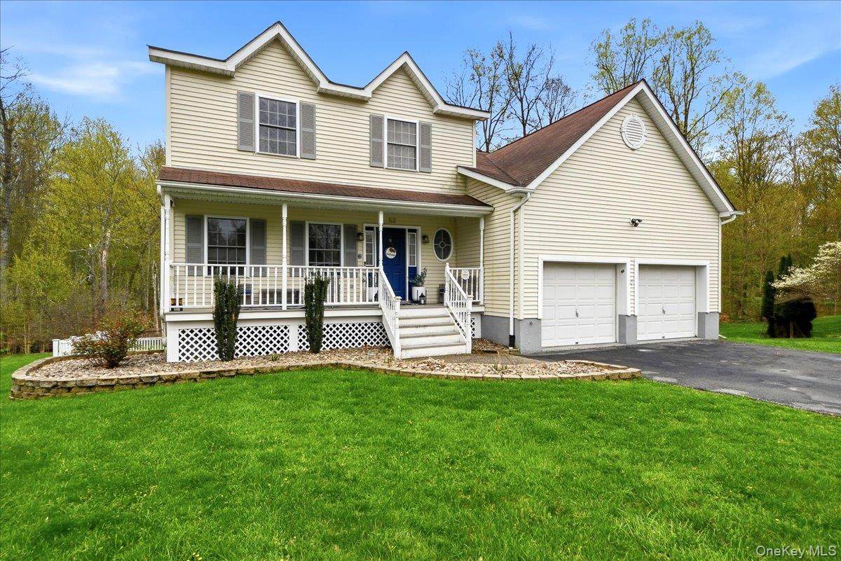 52 Mina Drive - Photo 1