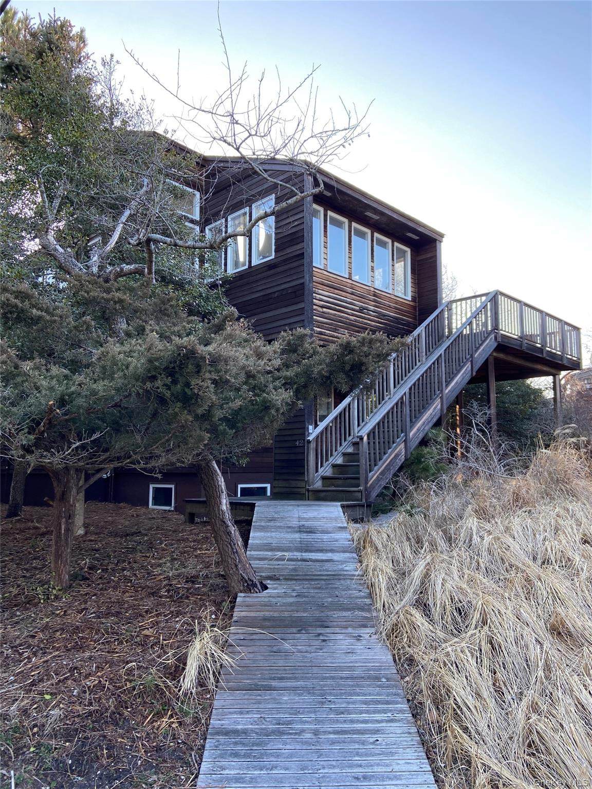 42 Evergreen - Photo 1