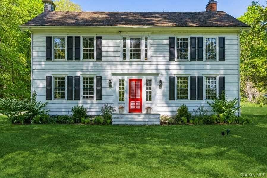 1141 Beekman Road - Photo 1