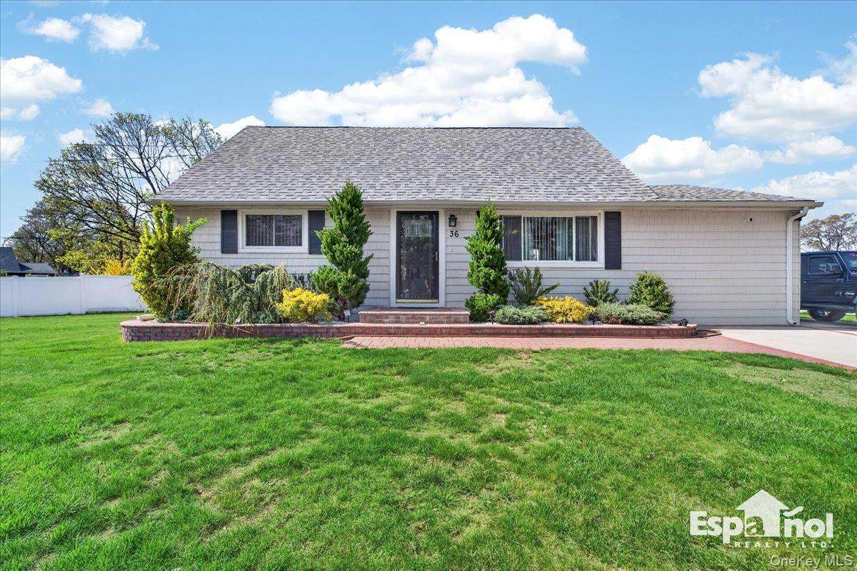 36 Ronald Drive - Photo 1