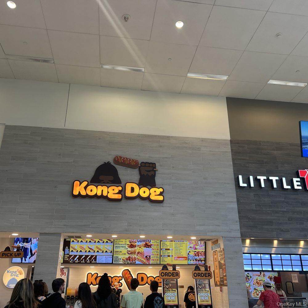 334 Smithaven Mall - Photo 1