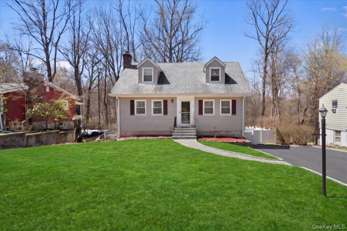 33 Greenwood Lane - Photo 1