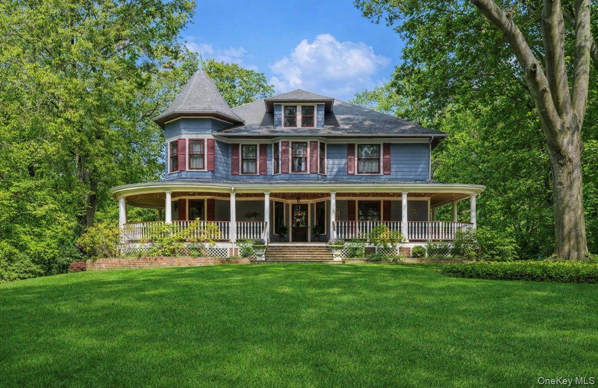 110 Red Spring Lane - Photo 1