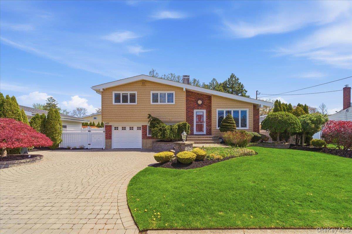241 18th Street - Photo 1