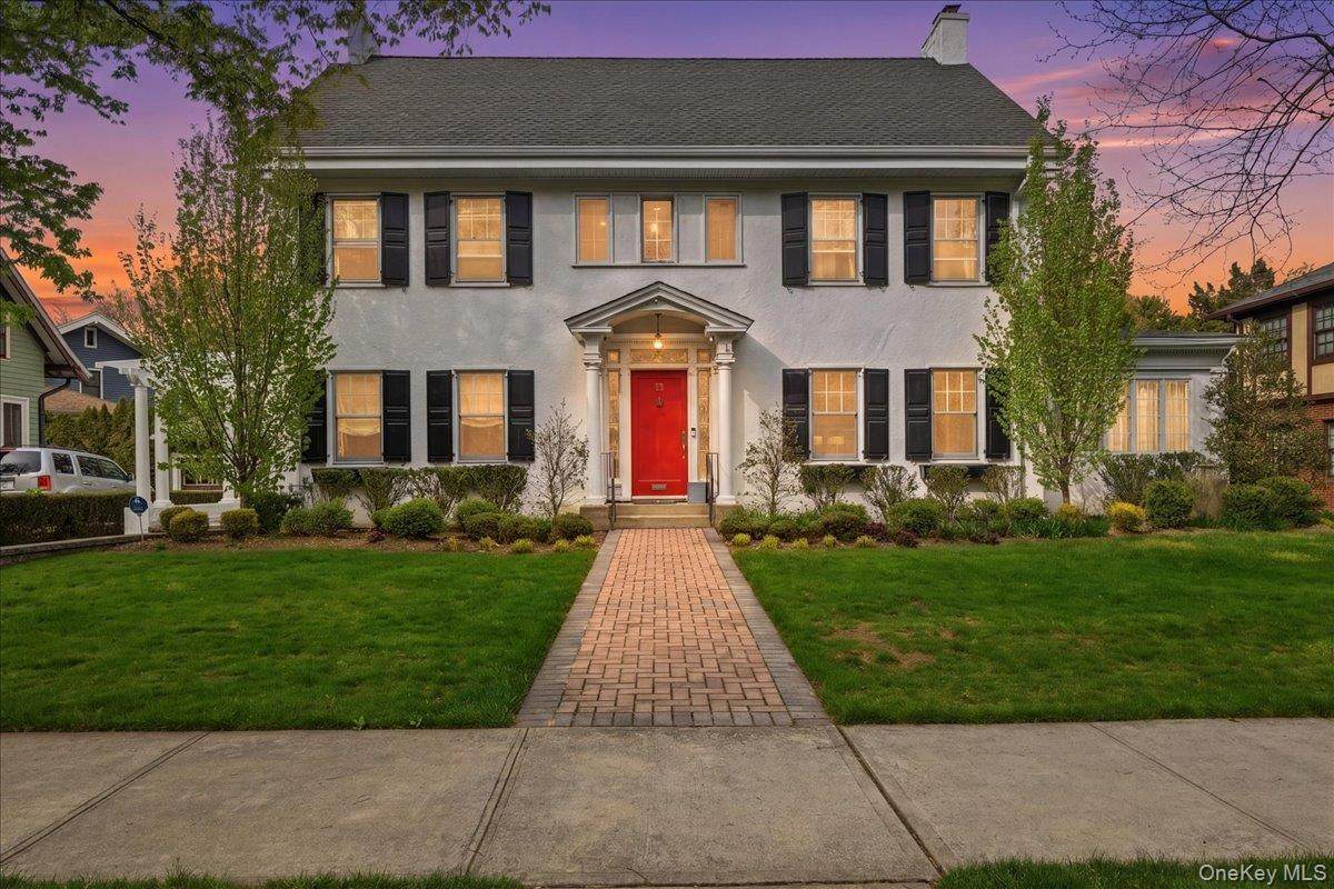10 Massachusetts Boulevard - Photo 1