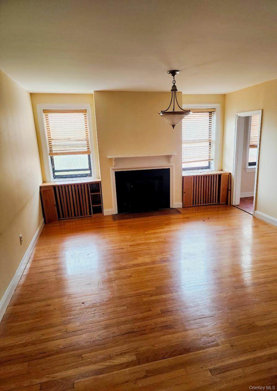 68 Hartsdale Avenue - Photo 1