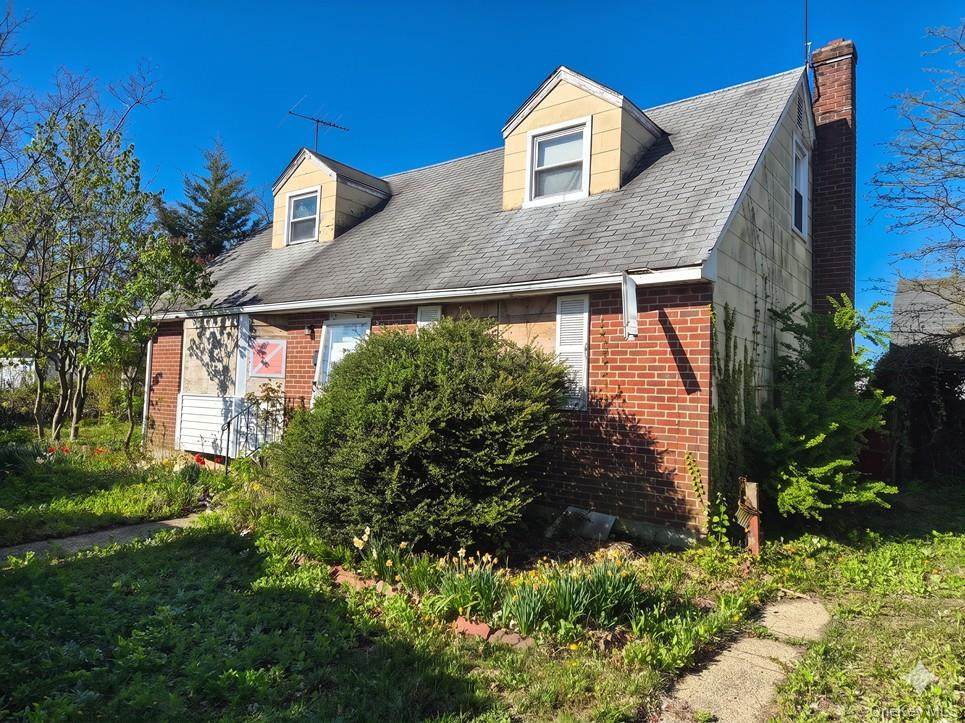 2216 Brooklyn Avenue - Photo 1