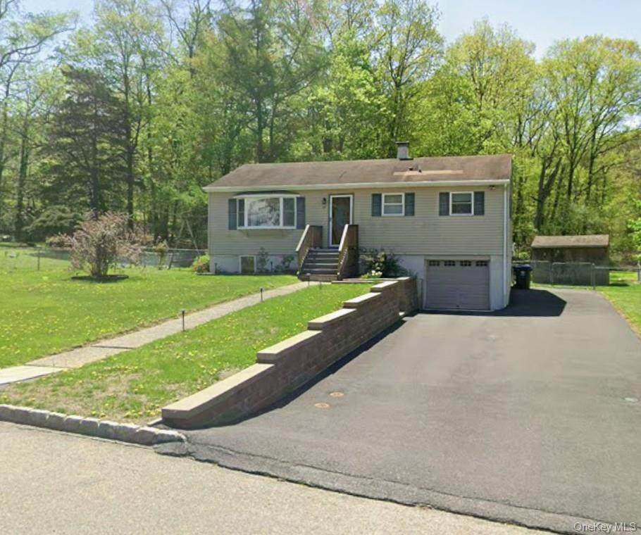 62 Duelk Avenue - Photo 1