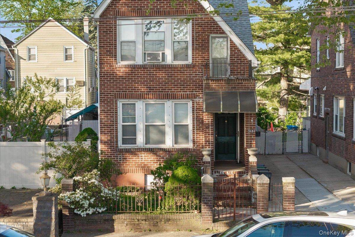 3181 Waterbury Avenue - Photo 1