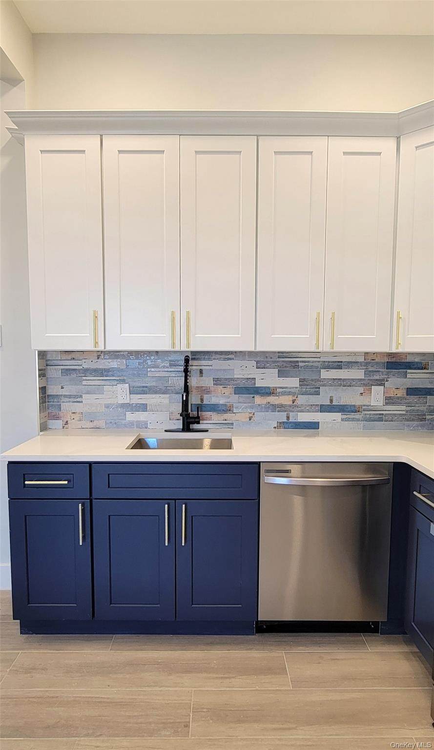 8219 Northern Boulevard - Photo 1