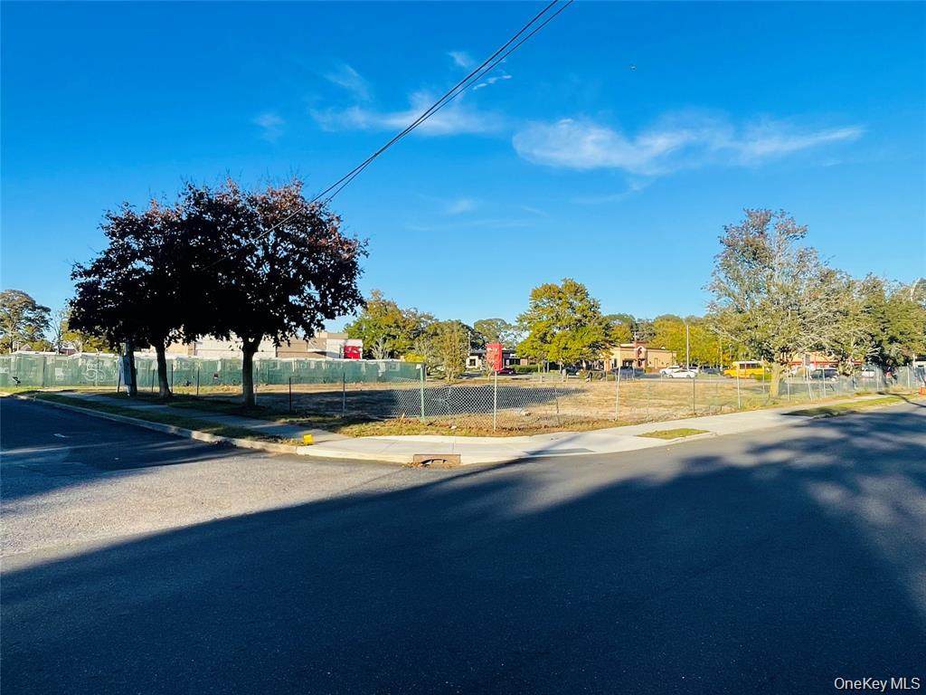 550 William Floyd Parkway - Photo 1