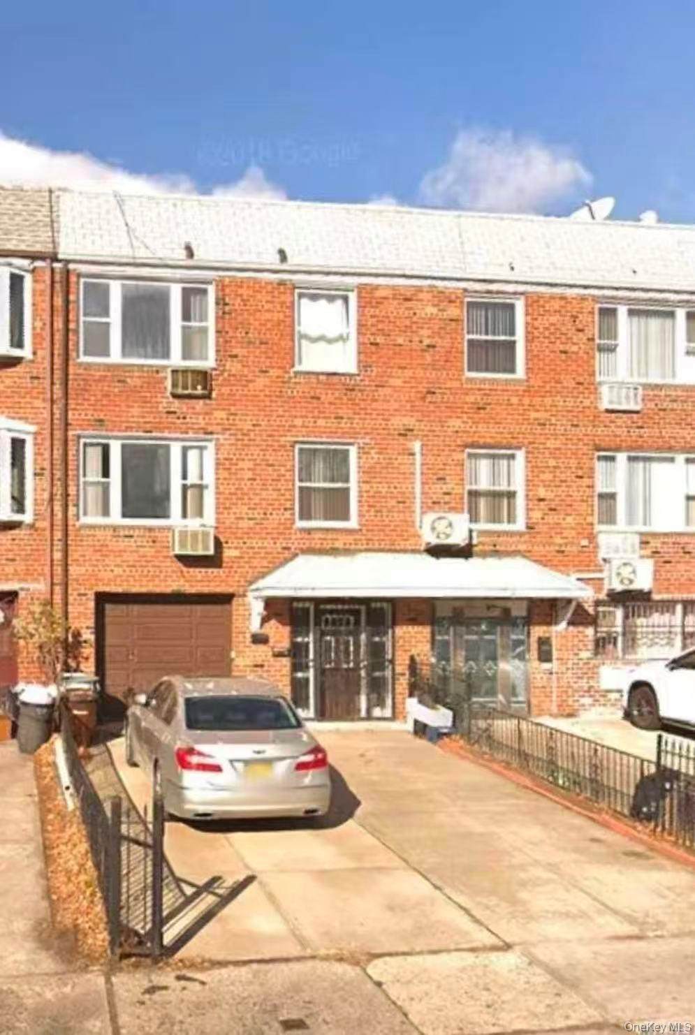 147-31 Barclay Avenue - Photo 1