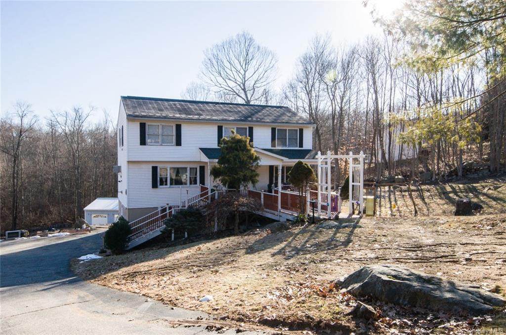 2 Acorn Road - Photo 1
