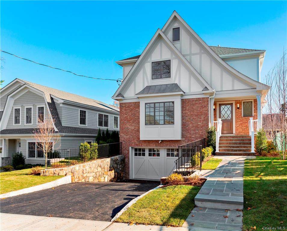 7 Vanderburgh Avenue - Photo 1