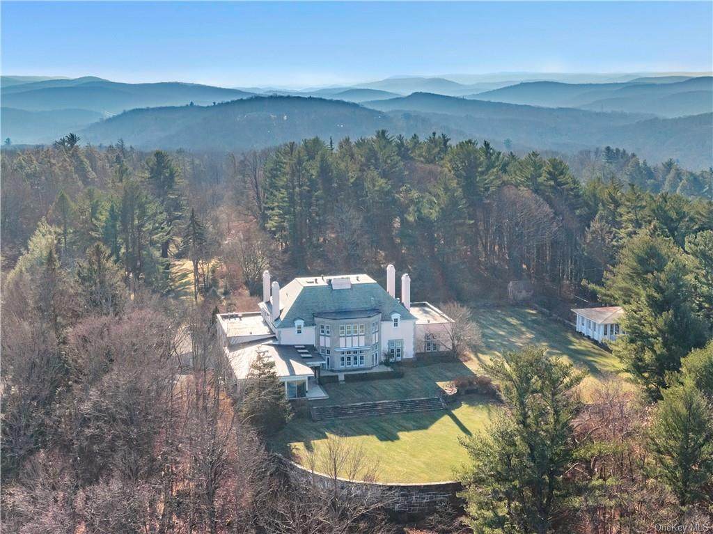 94 Pine Hill Road - Photo 1