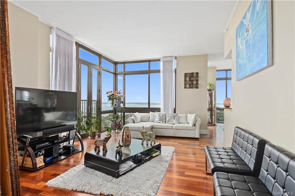 175 Huguenot Street - Photo 1