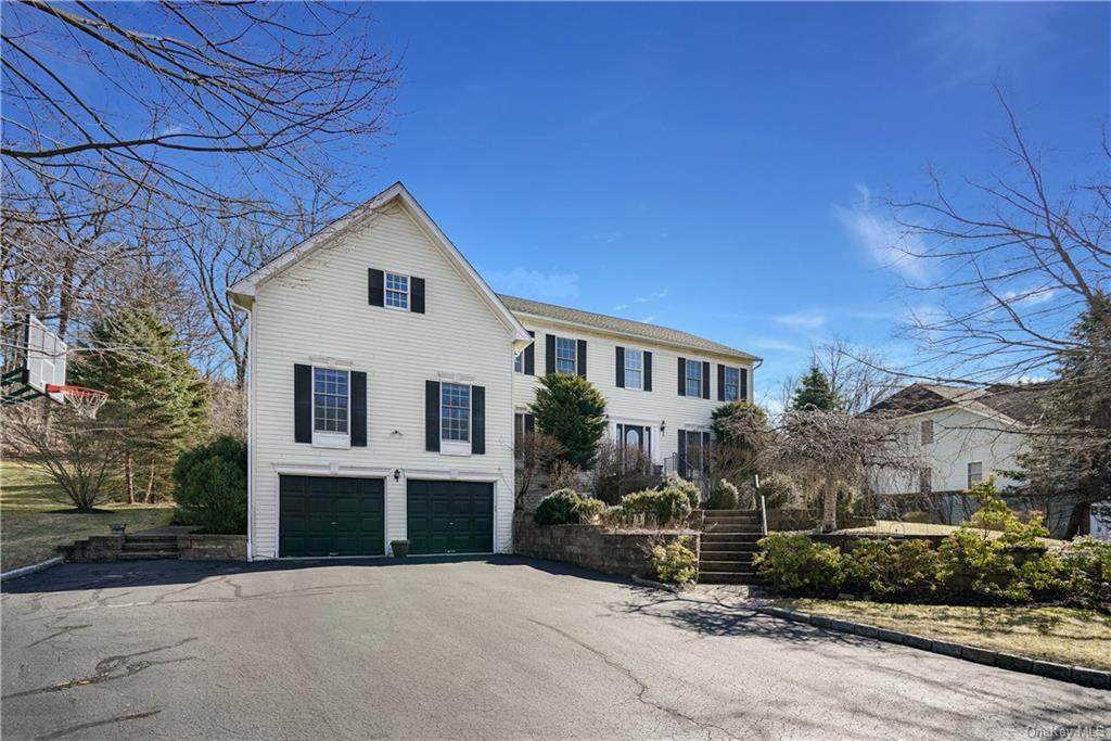 39 Carlton Drive - Photo 1