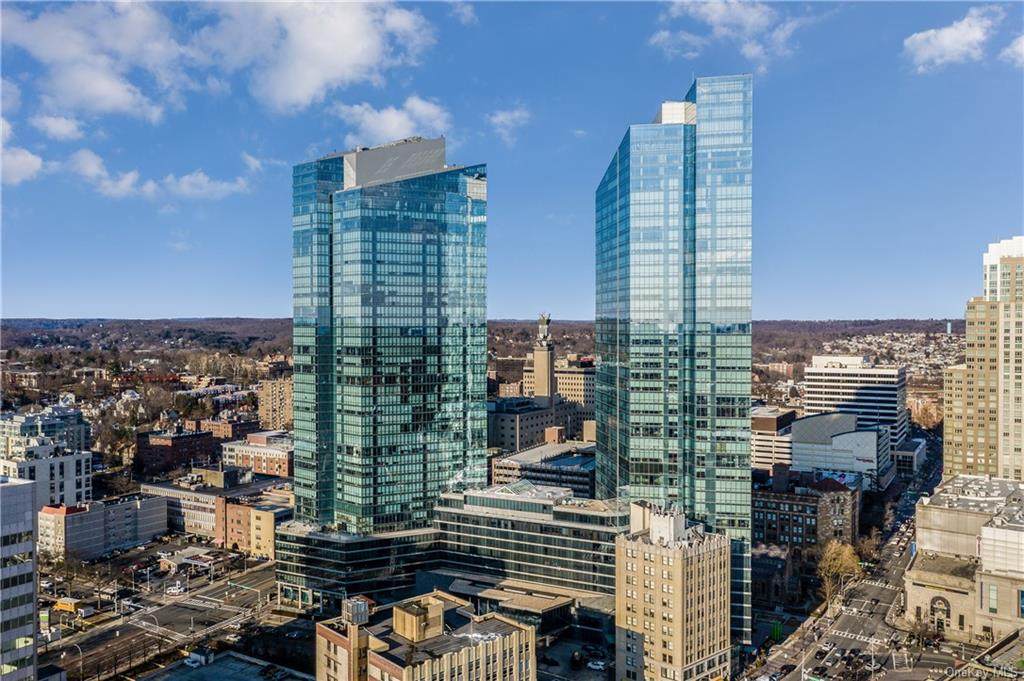 1 Renaissance Square - Photo 1