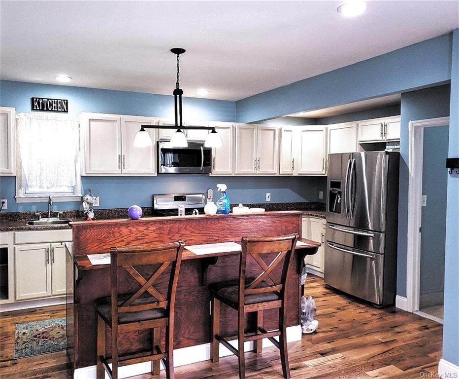 606 Homestead Avenue - Photo 1