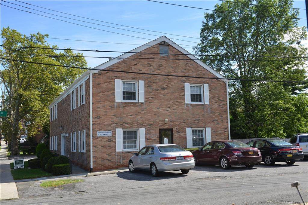 270 White Plains Road - Photo 1