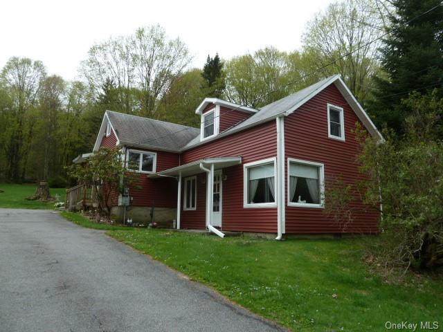 562 Horsepound Road - Photo 1