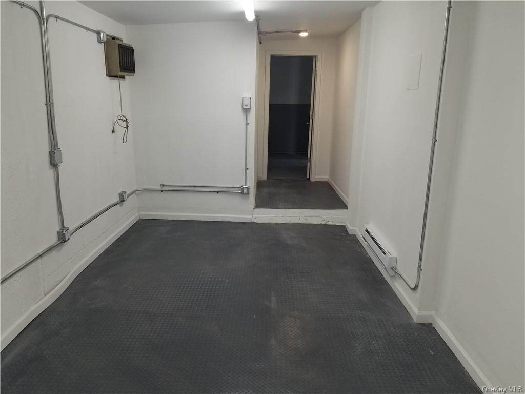 31 Bond Street - Photo 1