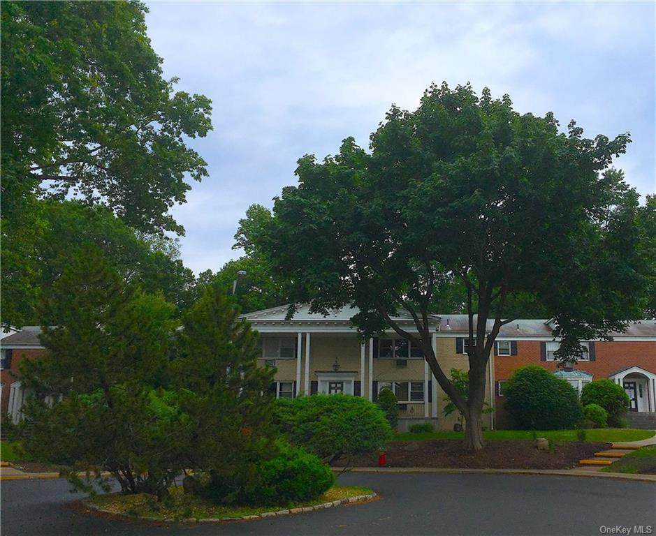 15 Lenox - Photo 1