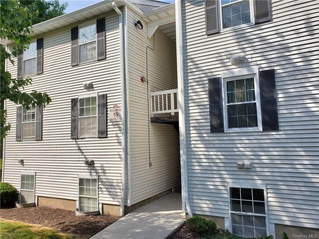 15 Lexington Hill - Photo 1