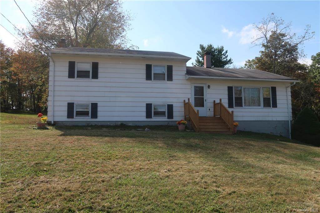 14 Lakeview Drive - Photo 1