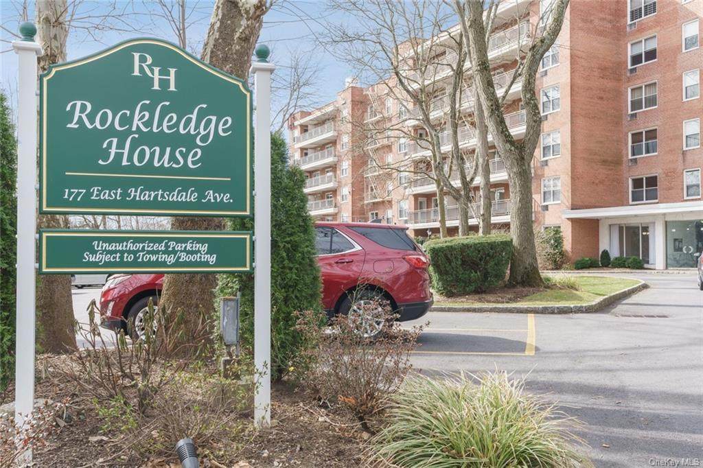 177 Hartsdale Avenue - Photo 1