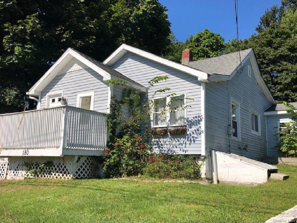 180 Excelsior Avenue - Photo 1