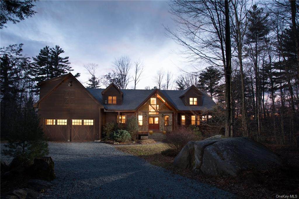 252 Woodstone Trail - Photo 1