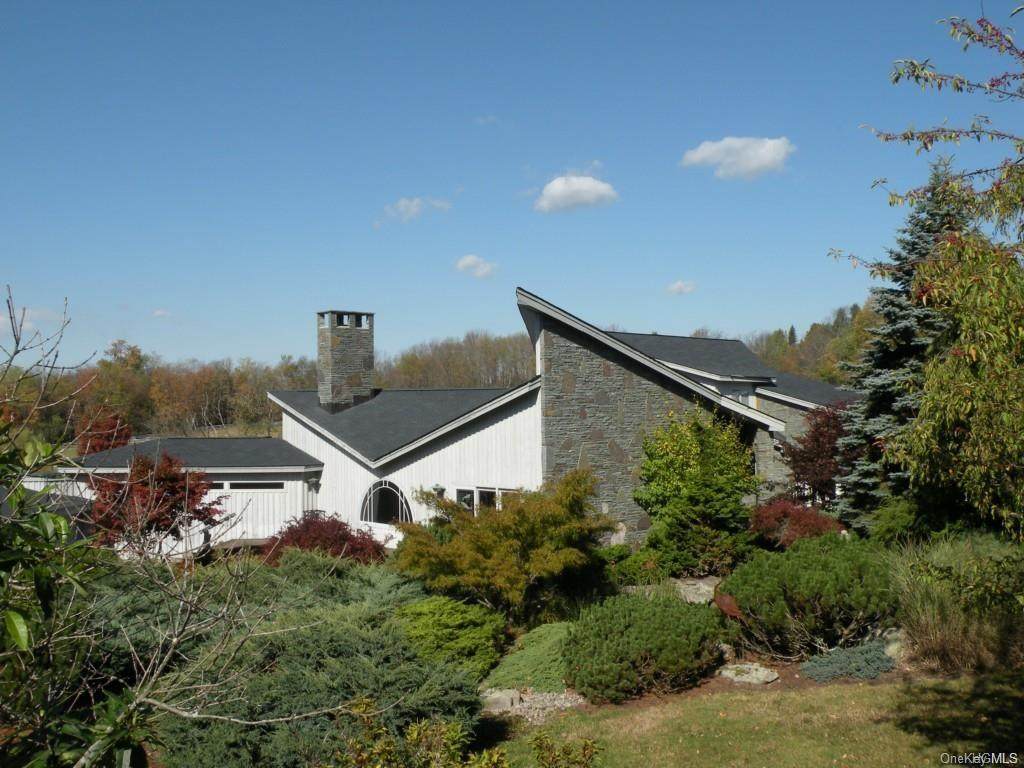 3207 Nys Hwy 55 - Photo 1