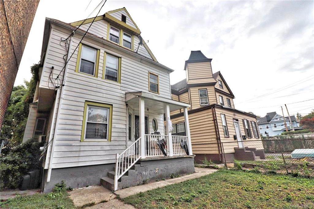 109 Fulton - Photo 1