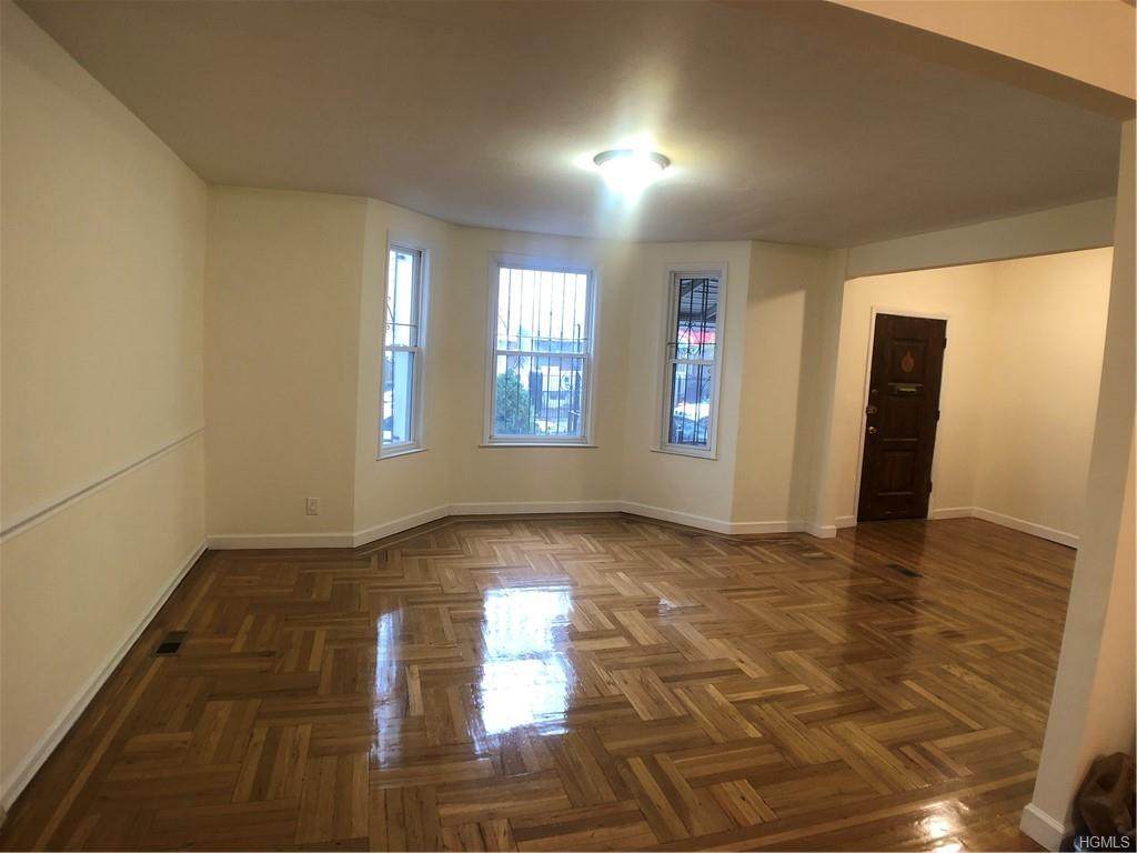 2735 Holland Avenue - Photo 1 2735 Holland Avenue - Photo 1