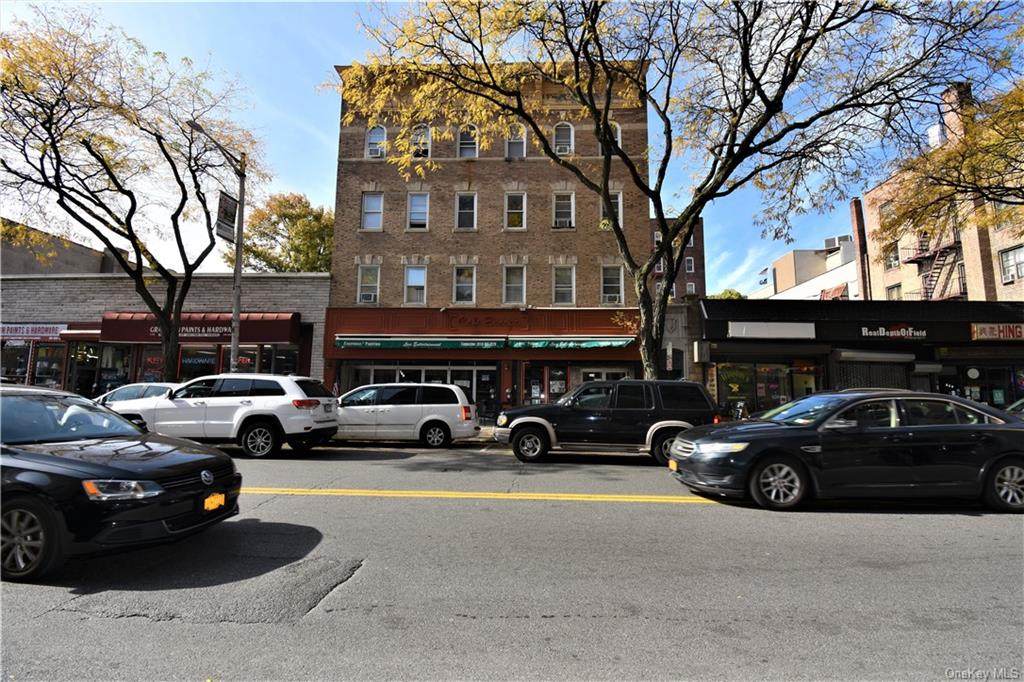 182 Gramatan Avenue - Photo 1
