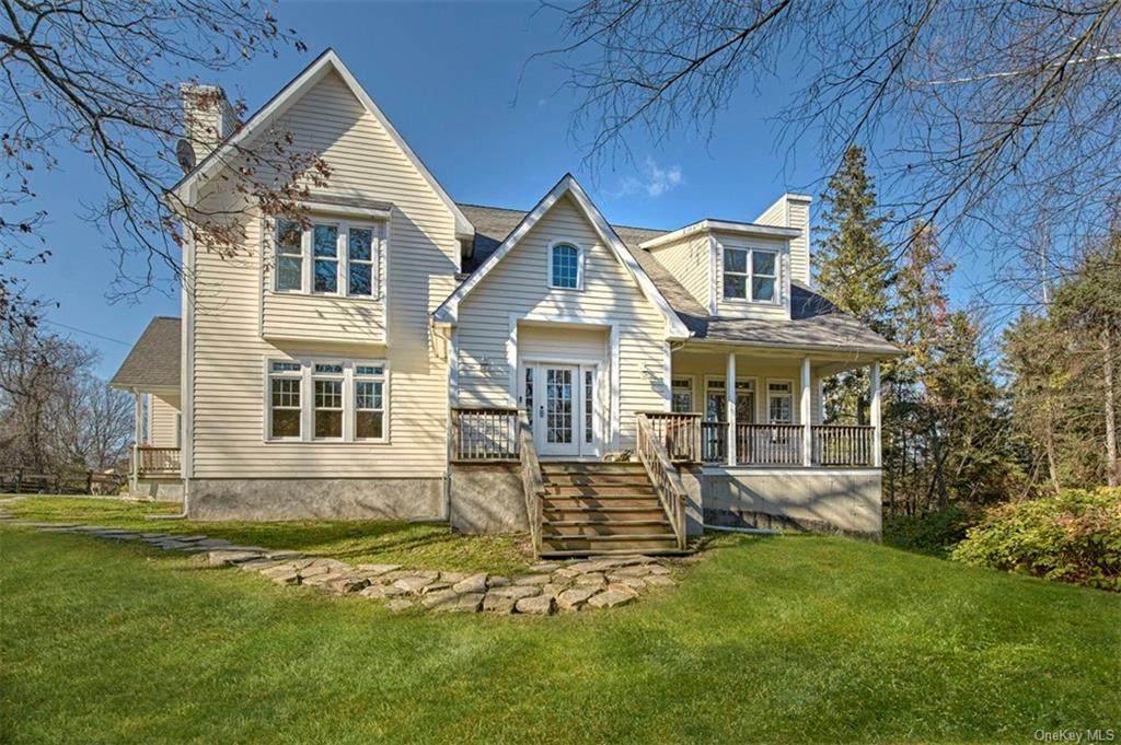 42 Varna Lane - Photo 1