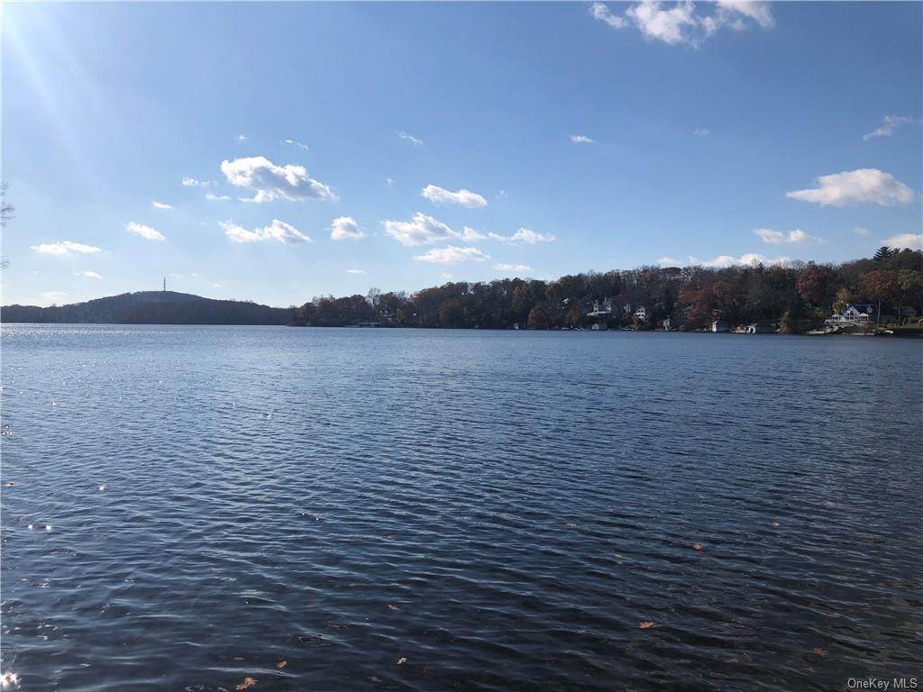 415 Lake Boulevard - Photo 1