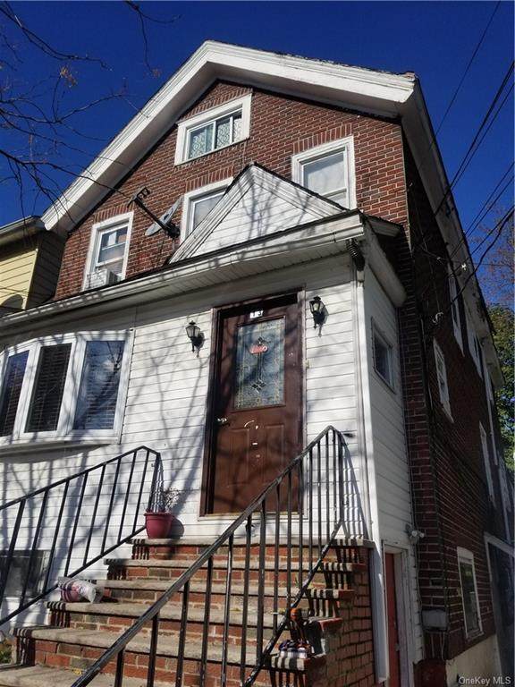 13 Laurel Avenue - Photo 1