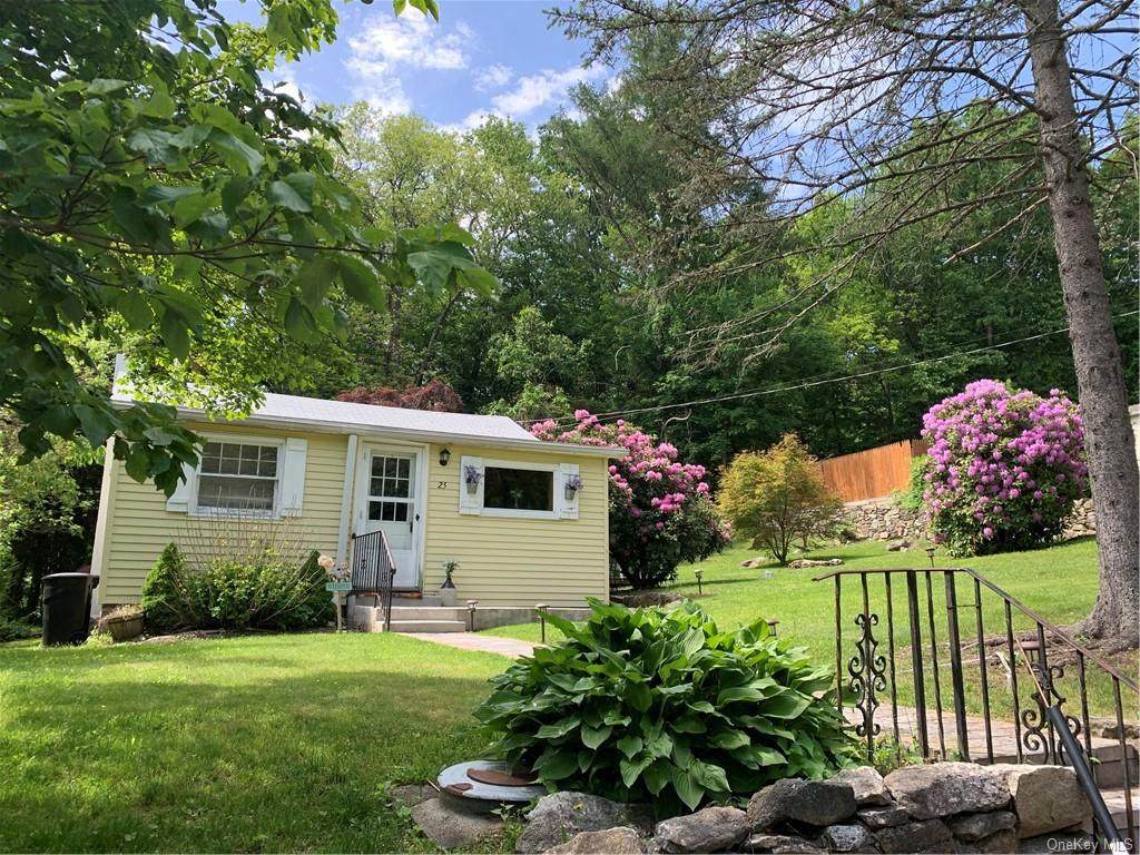 25 Princeton Road - Photo 1