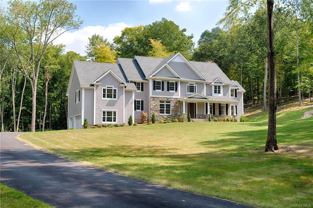 2 Falcon Ridge Drive Drive - Photo 1