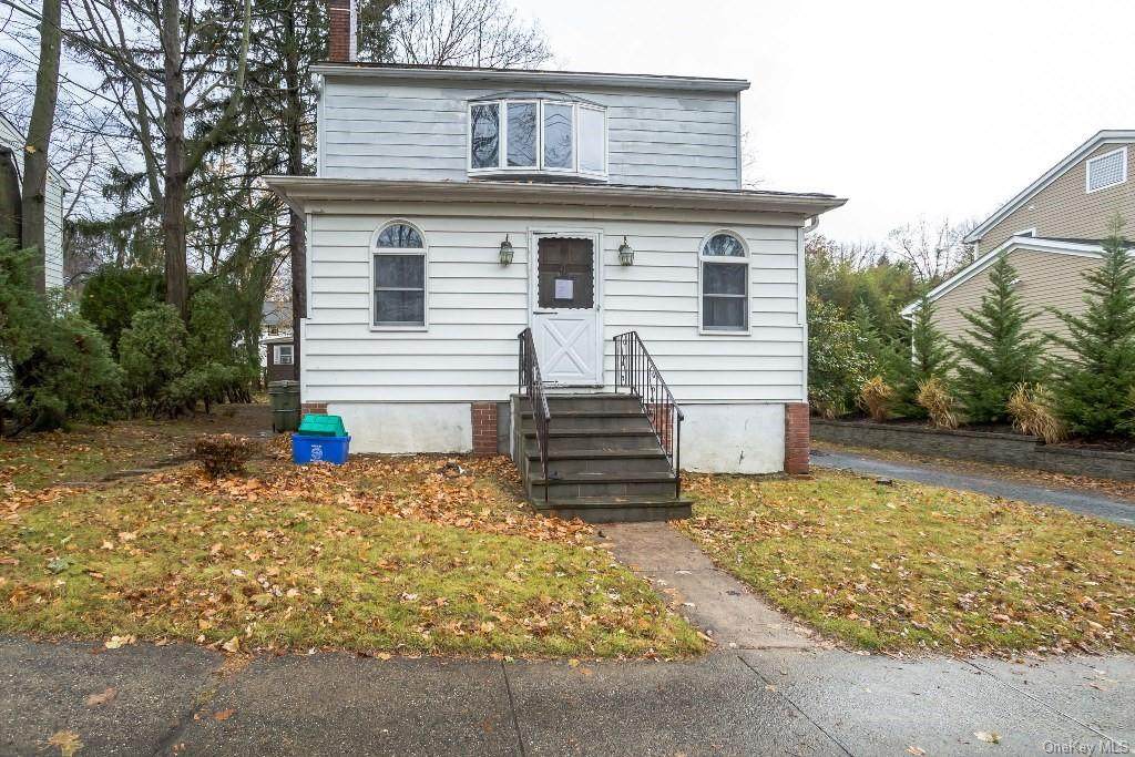 4 Western Drive - Photo 1