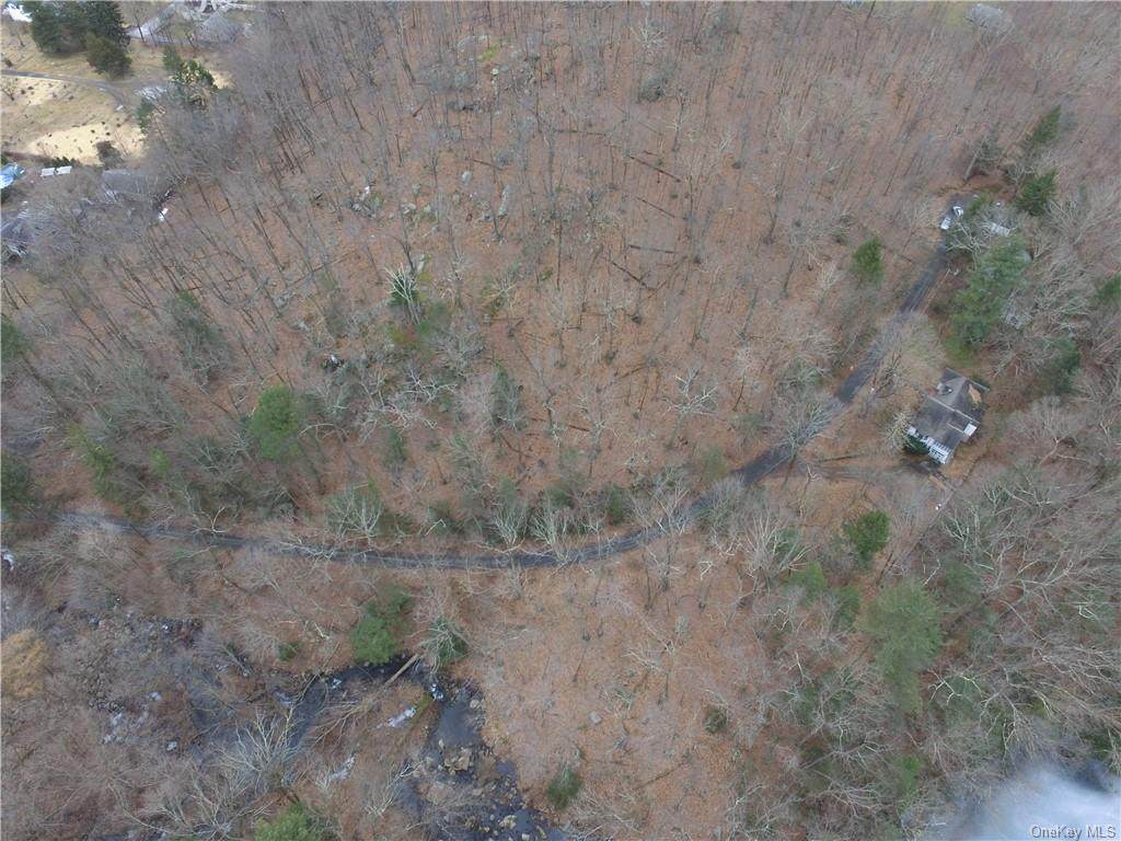 1 Wintergreen Road - Photo 1